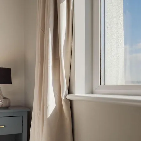 The Riverview - Retreat Apartman