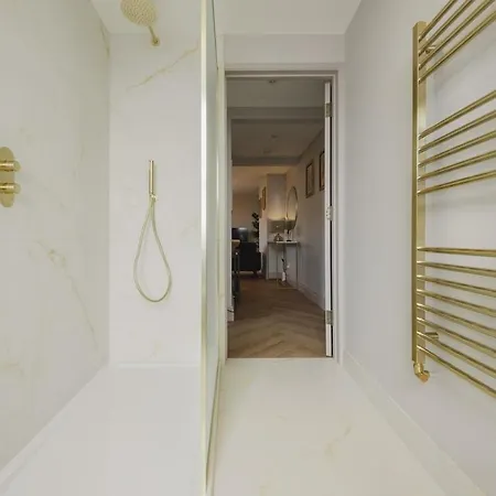 Apartman The Riverview - Retreat